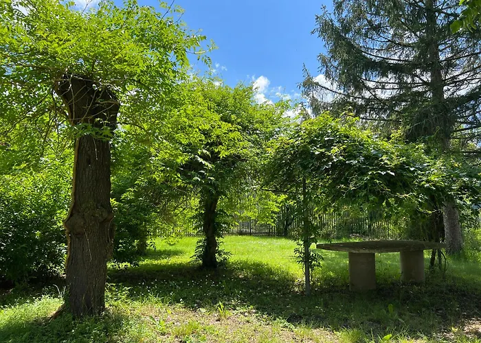 L'oasi Serena شقة Mombaldone