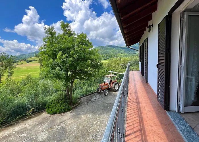 L'oasi Serena شقة Mombaldone